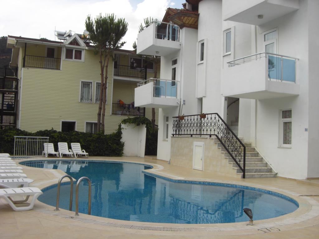 إتْشميلير Tolan Apartments المظهر الخارجي الصورة