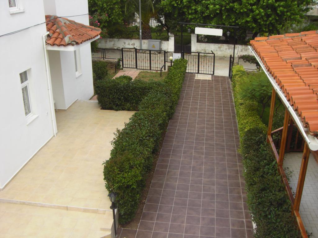 إتْشميلير Tolan Apartments المظهر الخارجي الصورة